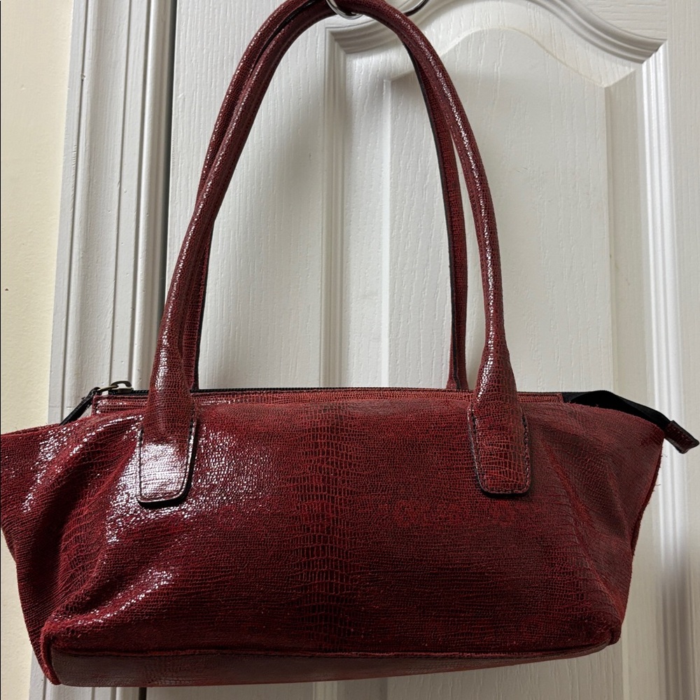 TOSCA BLU Red Italian Leather Purse Shoulder/Hand Bag Two-Strap Fabric Lined Zip